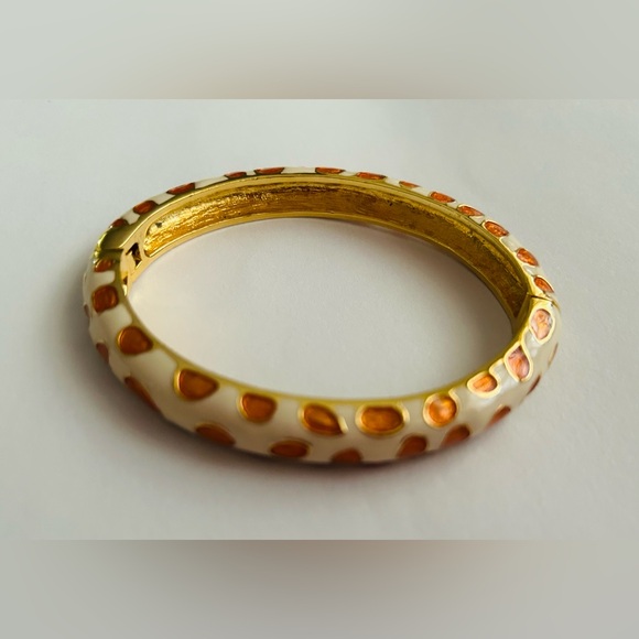 New Two Kenneth Jay Lane Signed Enamel Bangle Bracelets Giraffe Zebra Print - Picture 3 of 16